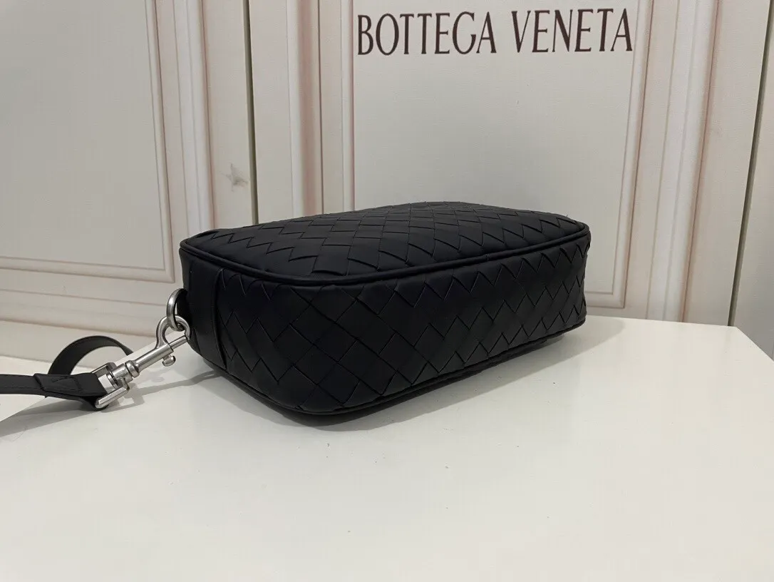 All categories 💚 Top version men’s bags 💚 BV 2024 new BV crossbody bag